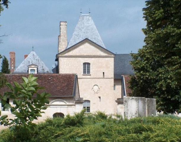 Chateau De Charge Hotel Tours Exterior foto